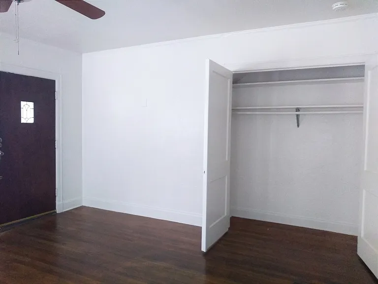 5931 La Vista Dr — Photo 8