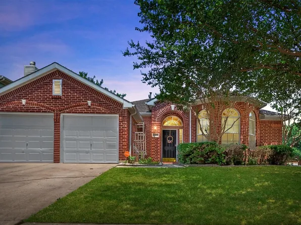 2416 Lula Ct, Corinth, TX 76210