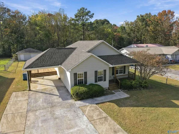 720 Carlton Click Rd, Grant, AL 35747