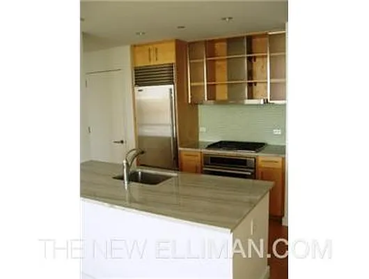 Rented by Douglas Elliman | media 21