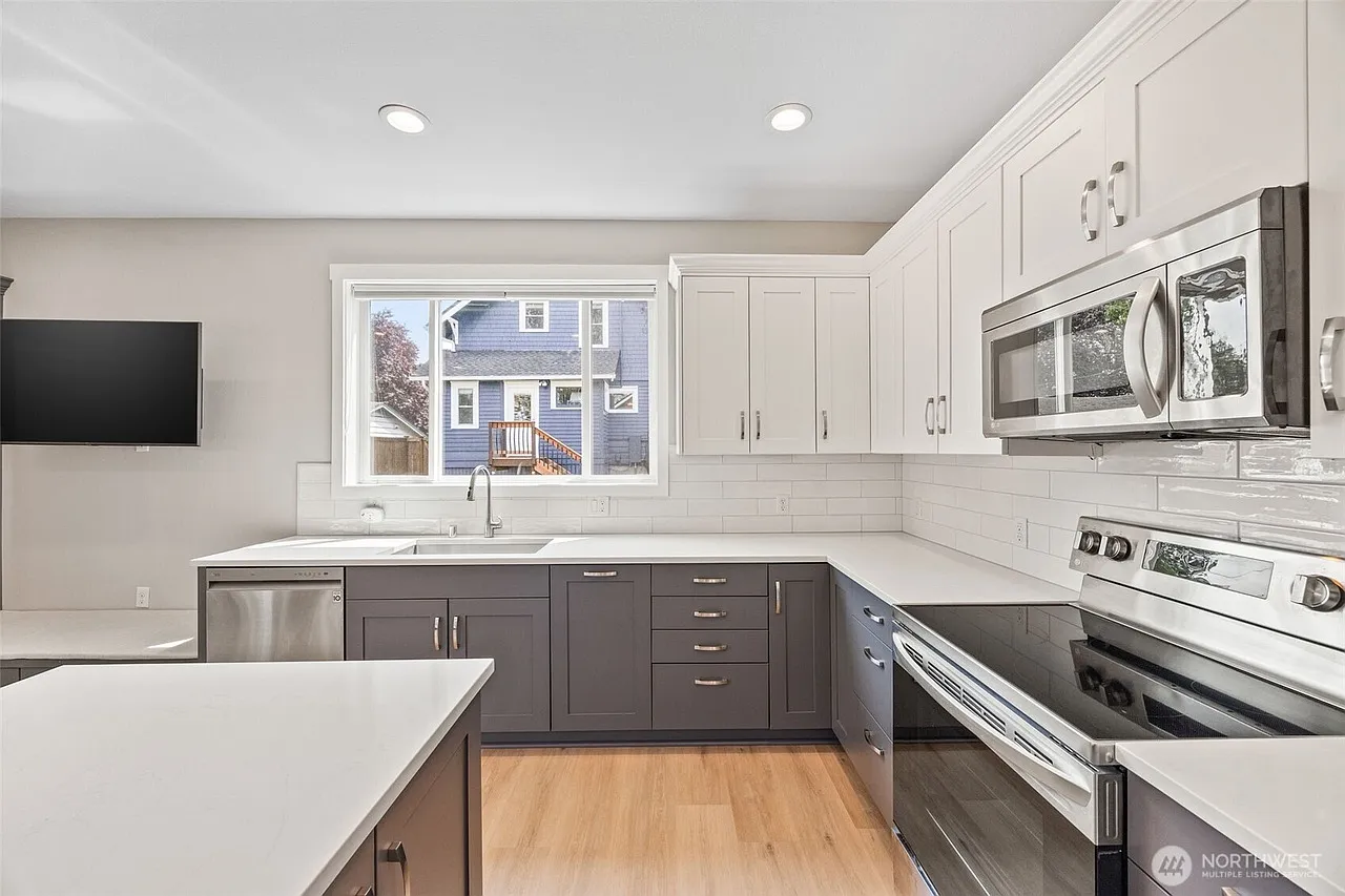 1 bed, 440 sqft, $2,000 — Photo 3