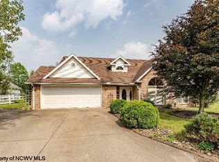 1114 Windsor Ave, Morgantown, WV 26505