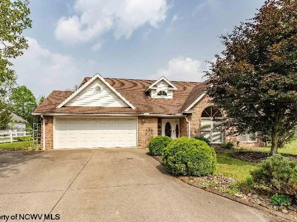 1114 Windsor Ave, Morgantown, WV 26505