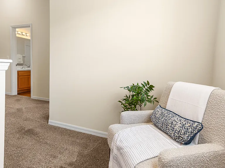 512 Spring Lake Cir — Photo 25