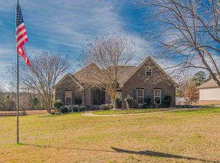 382 Davis Rd, Petal, MS 39465