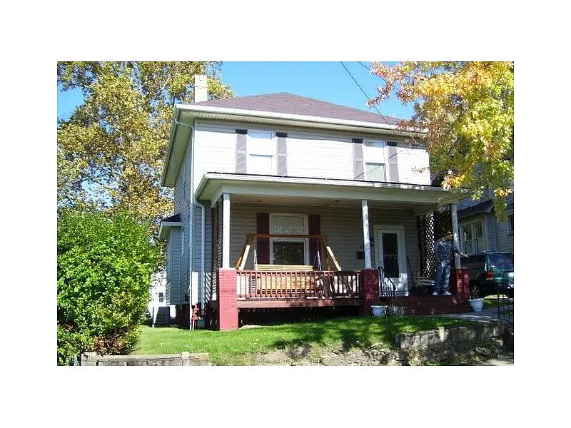 159 E Coffee St photo 1