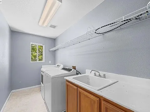 4528 Wagon Trail Way #4528 — Photo 35
