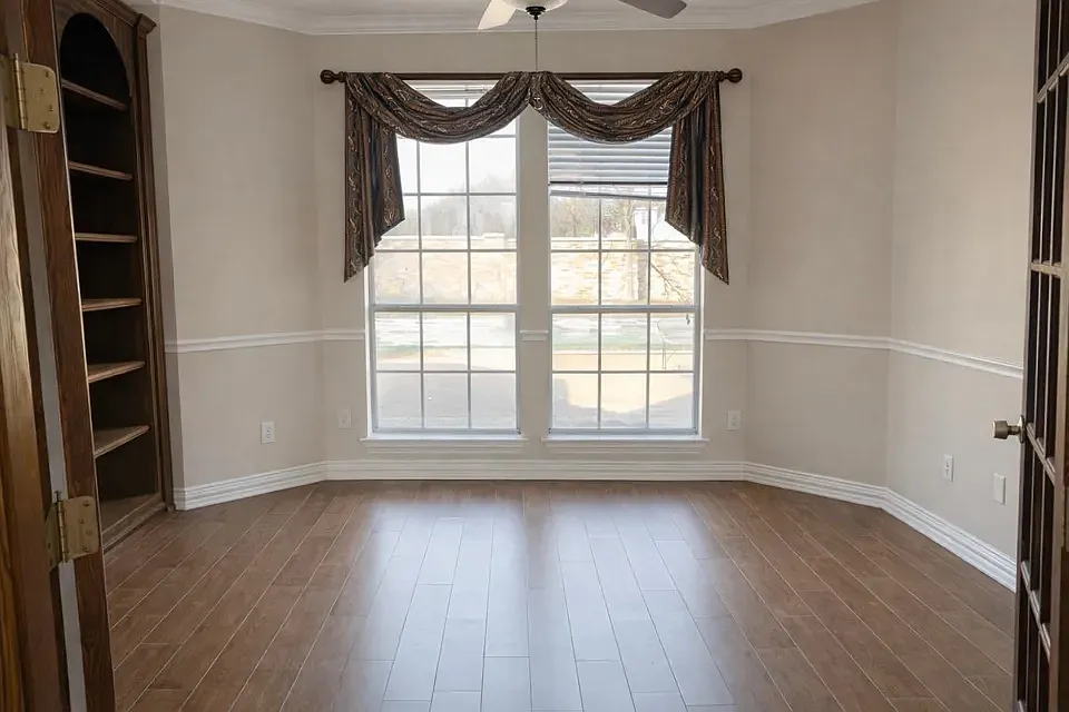 4 bed, 4158 sqft, $6,000 — Photo 3