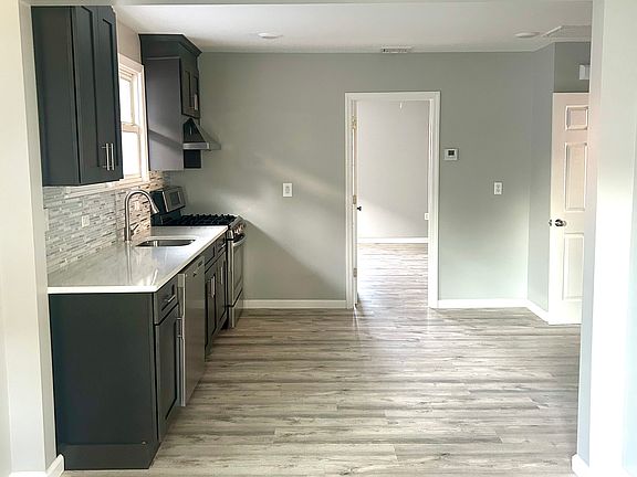 3rd image of 620 New Jersey Ave Floor 2