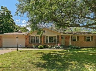 236 Wilnette Springs Dr, Racine, WI 53405