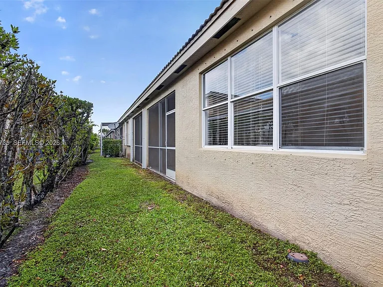 2151 Umbrella Cay — Photo 37