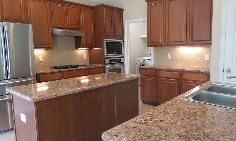 1st image of 12006 Pebble Pointe Dr