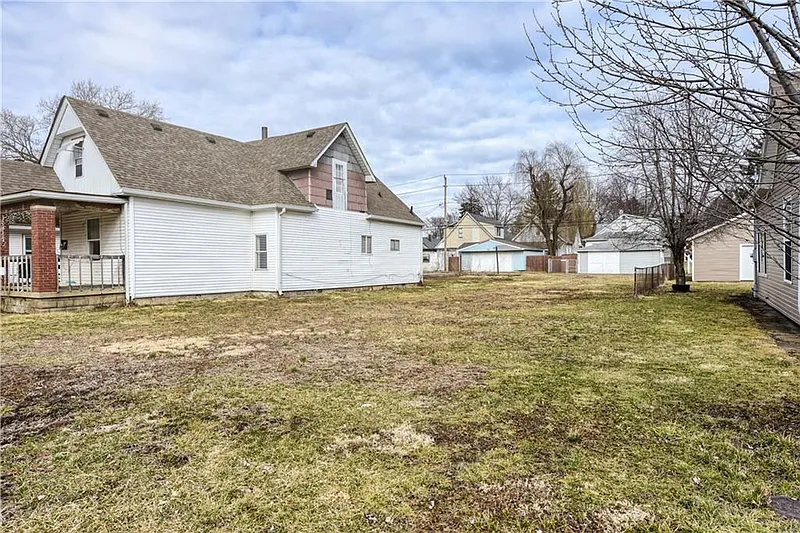 Thumbnail 10