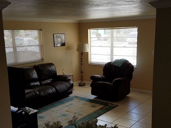4th image of 3529 Lei Dr