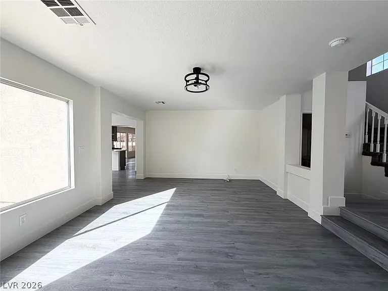 261 Delfino Way — Photo 6