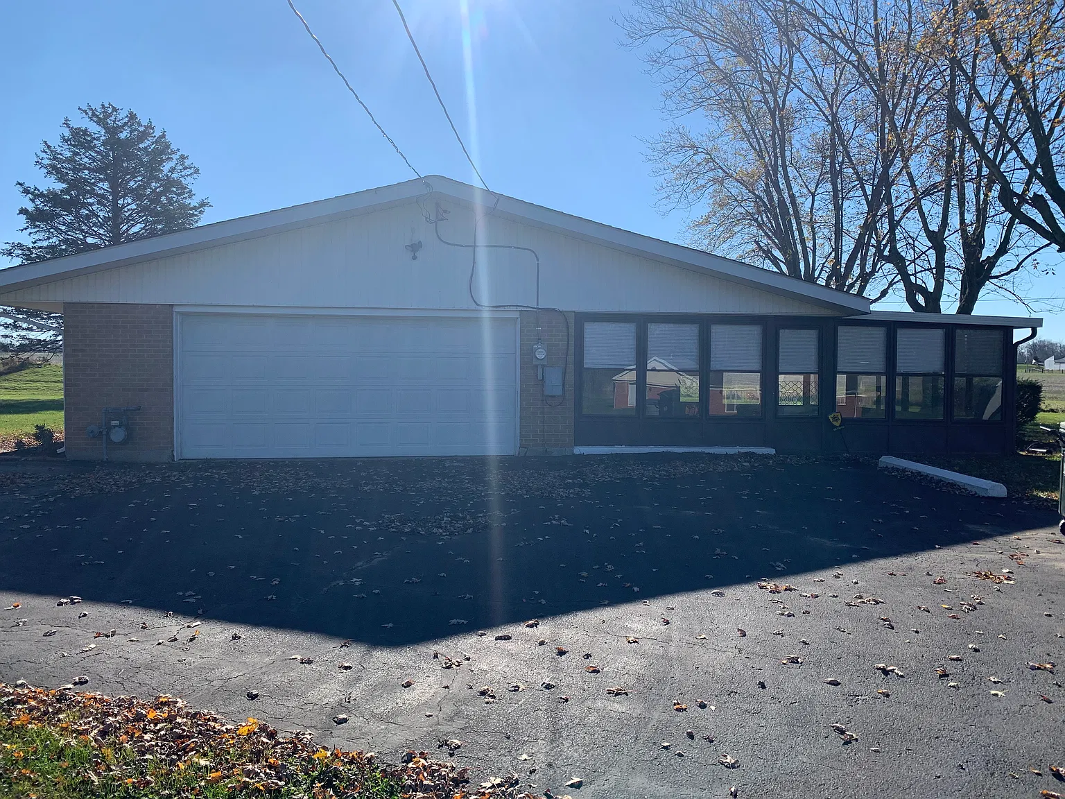 1253 Carver Ct — Photo 3