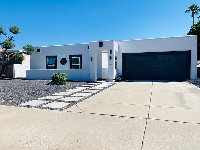 1st image of 5807 E Paradise Ln