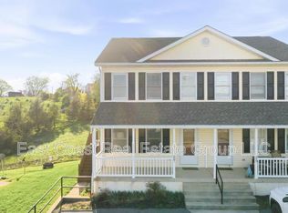 257 School House Dr, Hedgesville, WV 25427