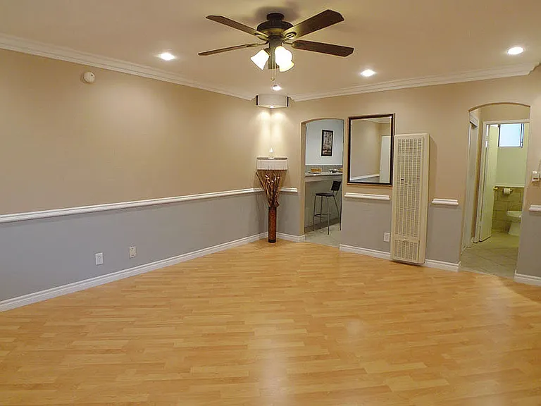 Edgemont Apts — Photo 49