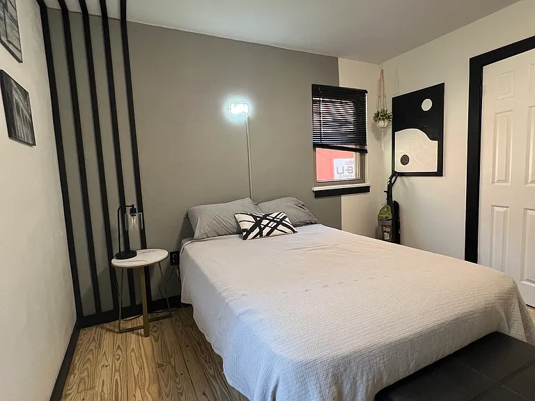 719 Washington Pl — Photo 11