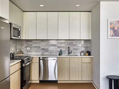 505 Summit — photo 19