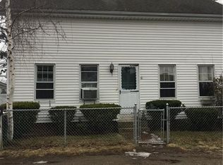 7 Crane St, Pawtucket, RI 02860