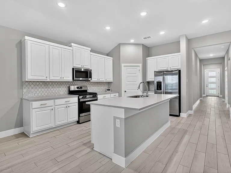 26323 Hunter Ln — Photo 12