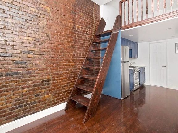 4th image of 217 E 4th St #A