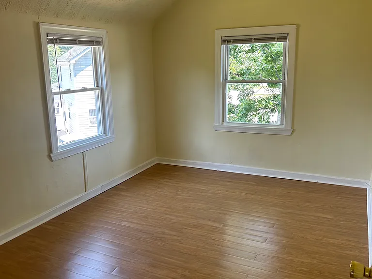 21735 Saint Lo Pl — Photo 8