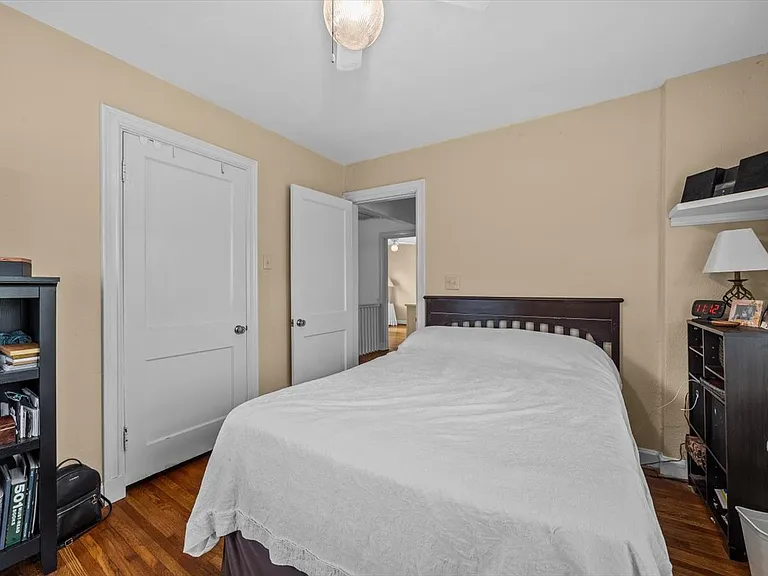 932 Woodrow Ave — Photo 26