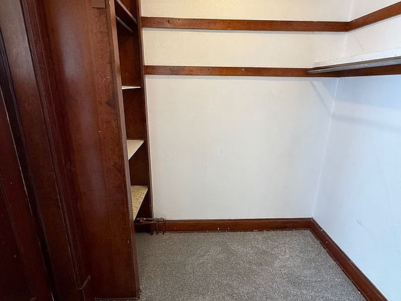 5th image of 842 S Durbin St #30