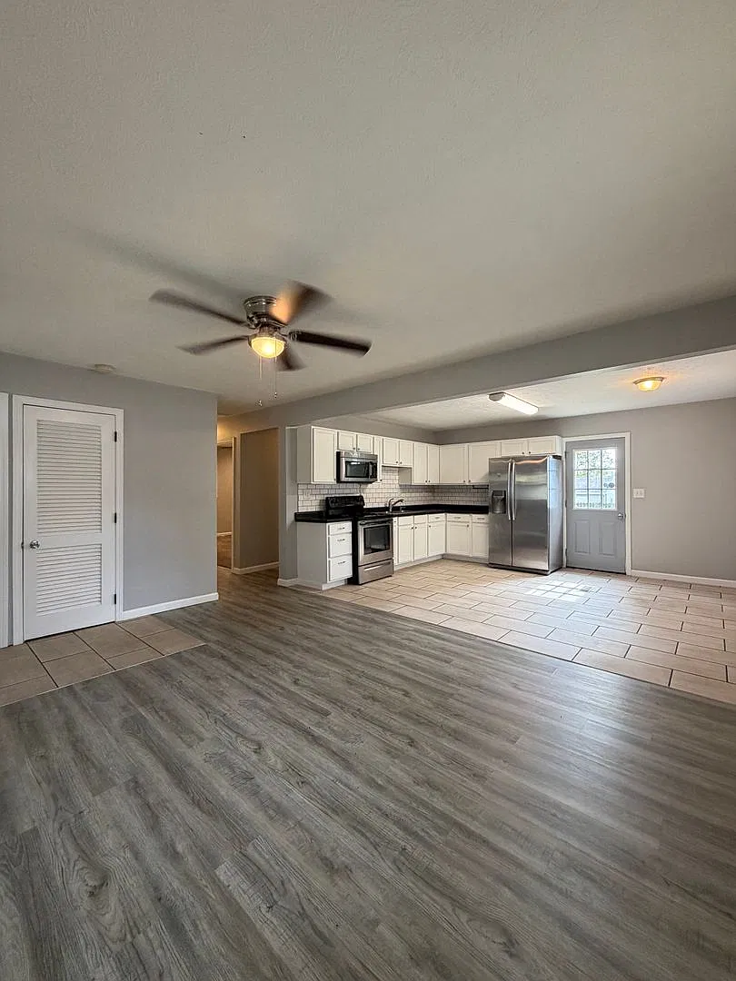 Space, Style & Convenience | 3 BR Home - Available NOW in Granville Park! — Photo 2