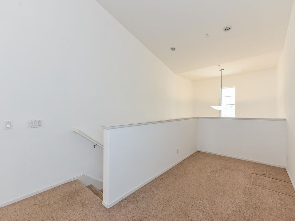 2nd floor loft