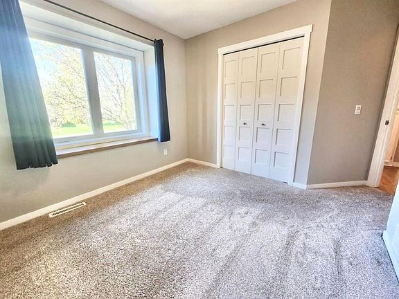 5th image of 8561 Flamingo Dr