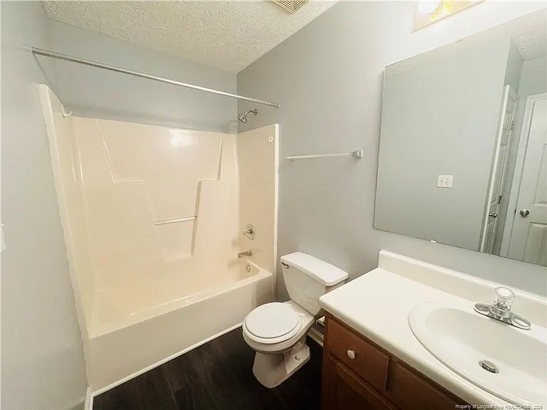 233 Bahia Ln — Photo 8