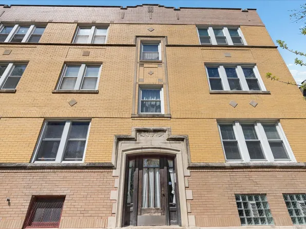 2248 W Melrose St #1E, Chicago, IL 60618