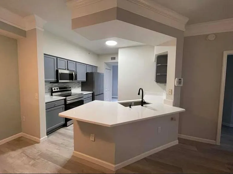 9905 Baywinds Dr #2102 — Photo 6