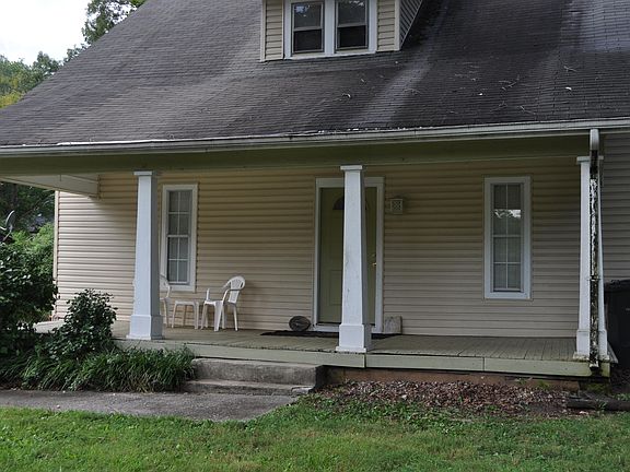 3rd image of 415 Watauga Dr