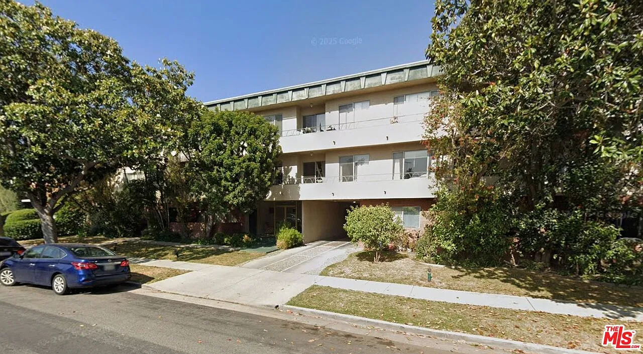 1 bed, 1.0 bath, 400 sqft, $1,795 — Photo 1