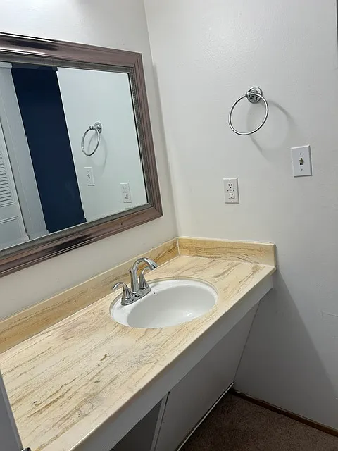 3 bed, 1800 sqft, $3,550 — Photo 3