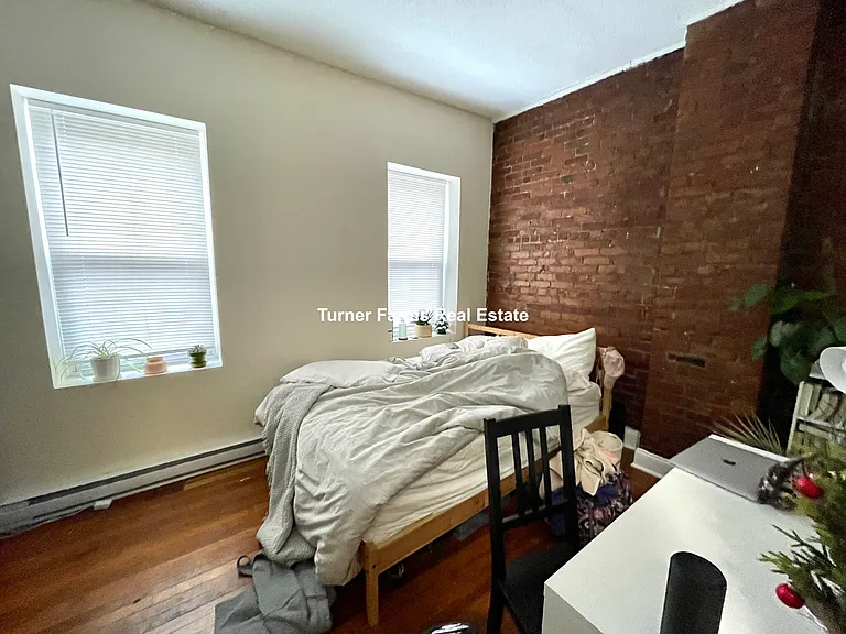 892 Huntington Ave #3 — Photo 4