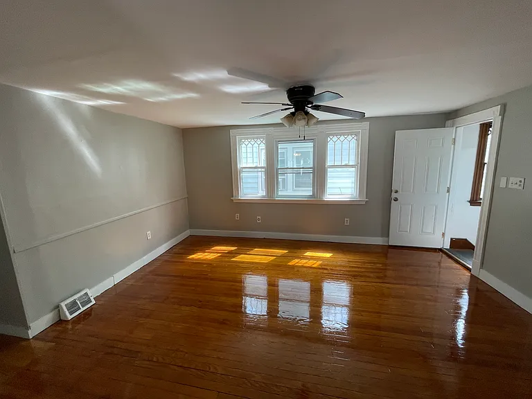 19 Woodland St #3 — Photo 5