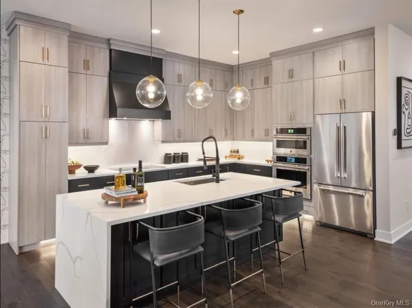 2042 Summit Loop #58, Carmel, NY 10512