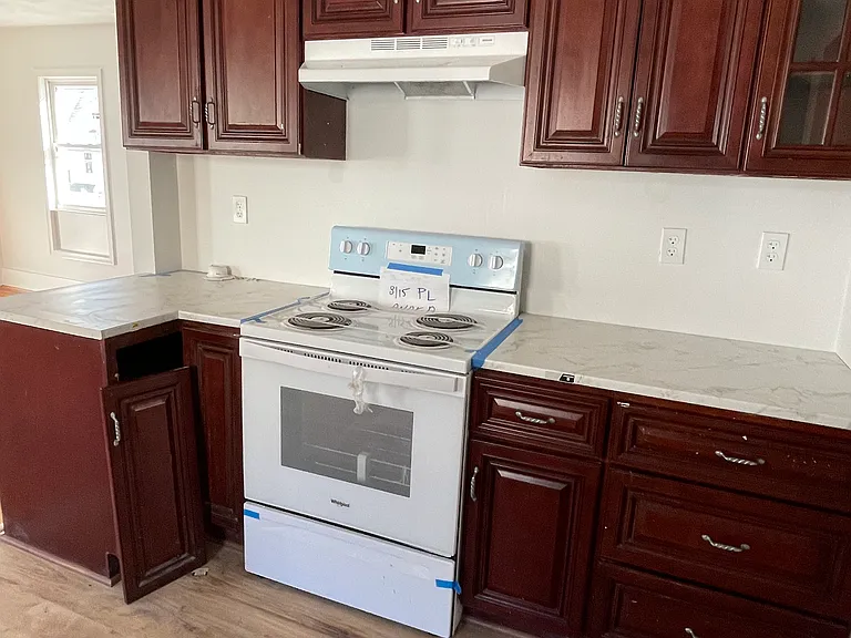 1190 Warren Ave #2 — Photo 8