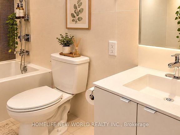 5th image of 125 Peter St #606