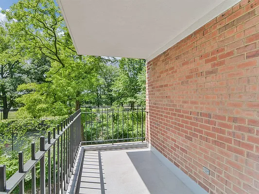 Sold by Robert E. Hill  | media 10