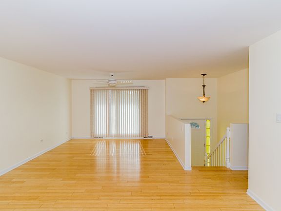 4th image of 307 E Mulberry Dr