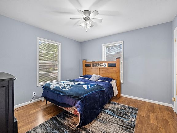 5th image of 2531 S 26th St