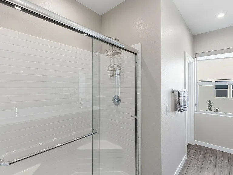 9858 Laurel Tree St — Photo 23