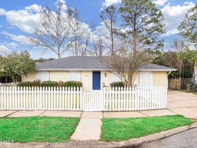 100 Dijon Dr, Lafayette, LA, 70506